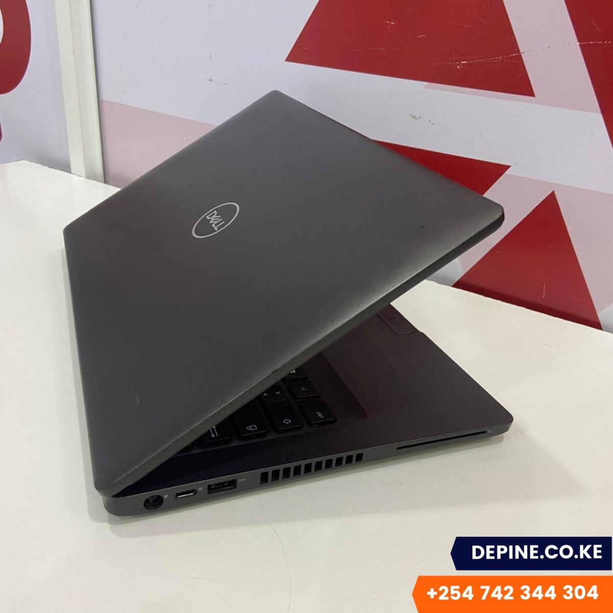 Certified Dell Latitude 5400 14 in Notebook, Intel Quad Core i5-8265U – Black