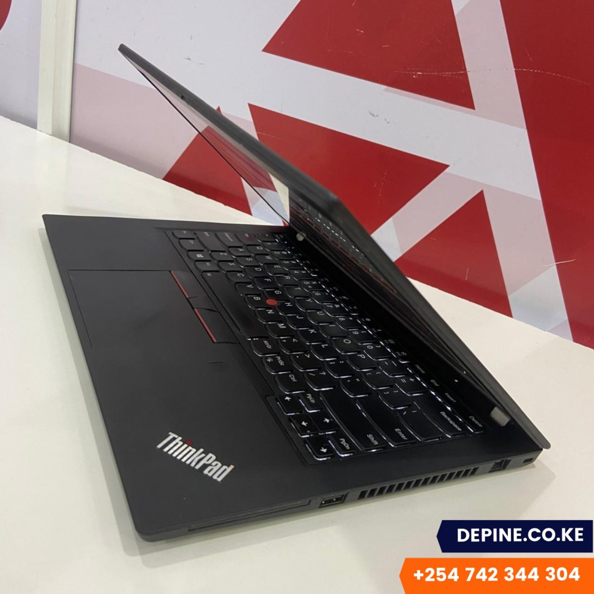 Certified Lenovo ThinkPad T490 14 Notebook, Intel Quad Core i5-8365U – Black