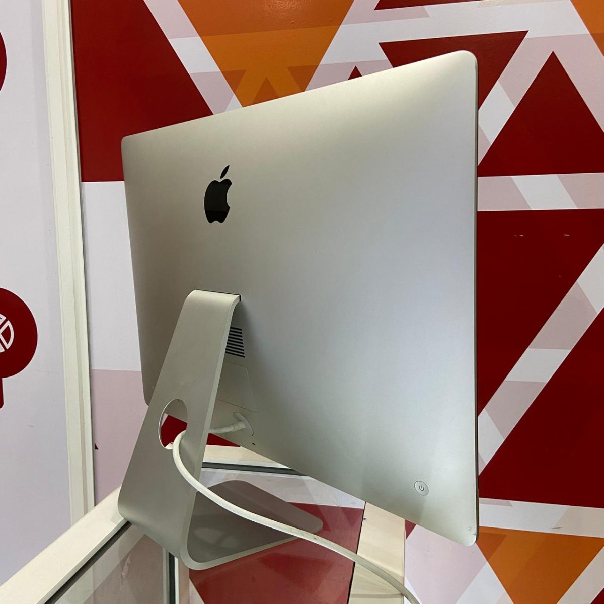Apple iMac 27" A1419, Intel Core i7, 16GB RAM, 512GB SSD, 5K Retina Display, AMD Radeon Pro 555, macOS Monterey, Silver - Image 7