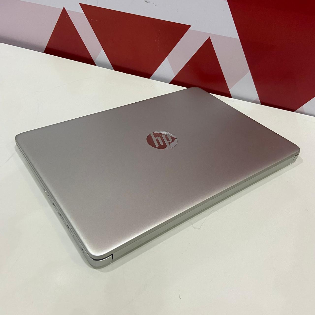 Certified HP 14s-fq1009AU 14 in Notebook, AMD Quad Core Ryzen 3 5300U – Silver