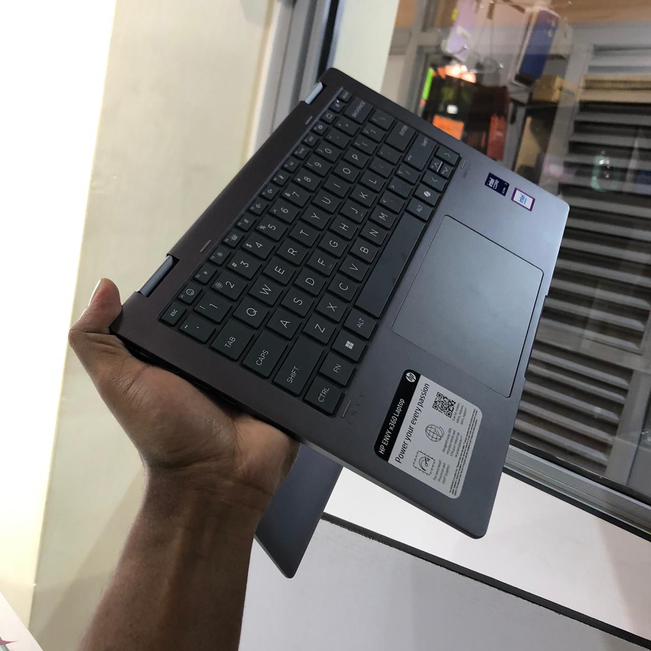 HP ENVY x360 2-in-1 Multi-Touch Notebook PC, Intel® Core™ Ultra 7 155H, 16GB RAM, 1TB SSD, 14 Inches FHD Touch Display, Intel® Arc Graphics, Windows 11 Pro, Silver - Image 11