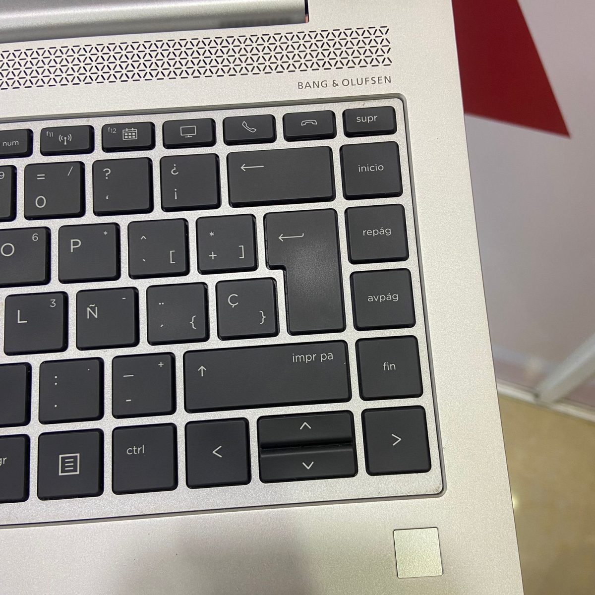 HP EliteBook 745 G5 Laptop, 14 Inches AMD Ryzen 5 2500U, 8GB RAM, 256GB SSD, AMD Radeon Vega Graphics, Windows 11 Pro, Silver - Image 10