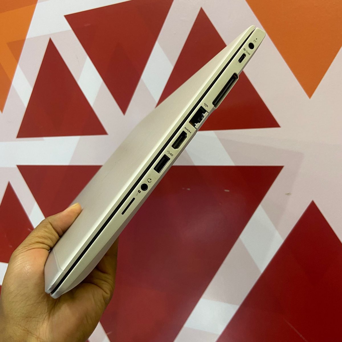 HP EliteBook 745 G5 Laptop, 14 Inches AMD Ryzen 5 2500U, 8GB RAM, 256GB SSD, AMD Radeon Vega Graphics, Windows 11 Pro, Silver - Image 13