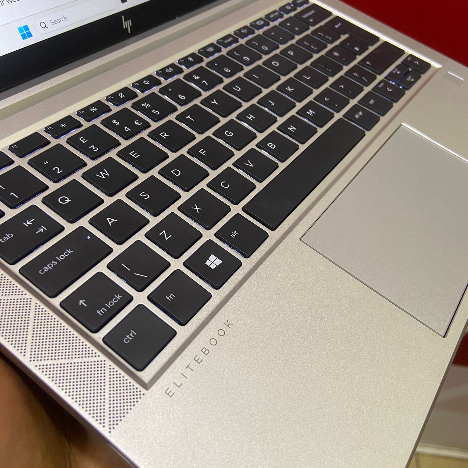HP EliteBook 835 G7 Touchscreen Notebook, AMD Ryzen™ 5 PRO 4650U, 8GB RAM, 256GB SSD, 13.3" FHD Touch Display, AMD Radeon Graphics, Windows 11 Pro, Silver - Image 7