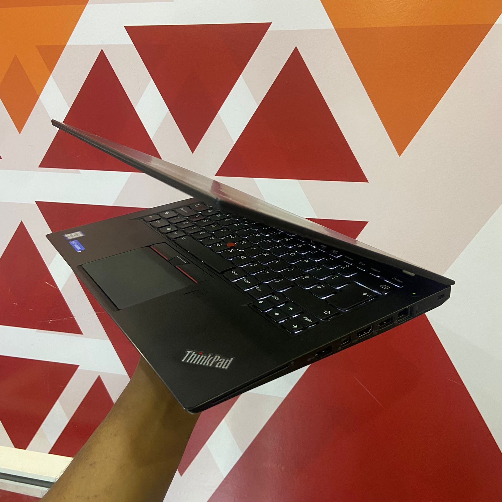 Lenovo ThinkPad T460s Ultrabook, Intel®️ Core™️ i5-6300U, 8GB RAM, 256GB SSD, 14 Inches FHD Display, Intel®️ HD Graphics 520, Windows 11 Pro, Black - Image 4