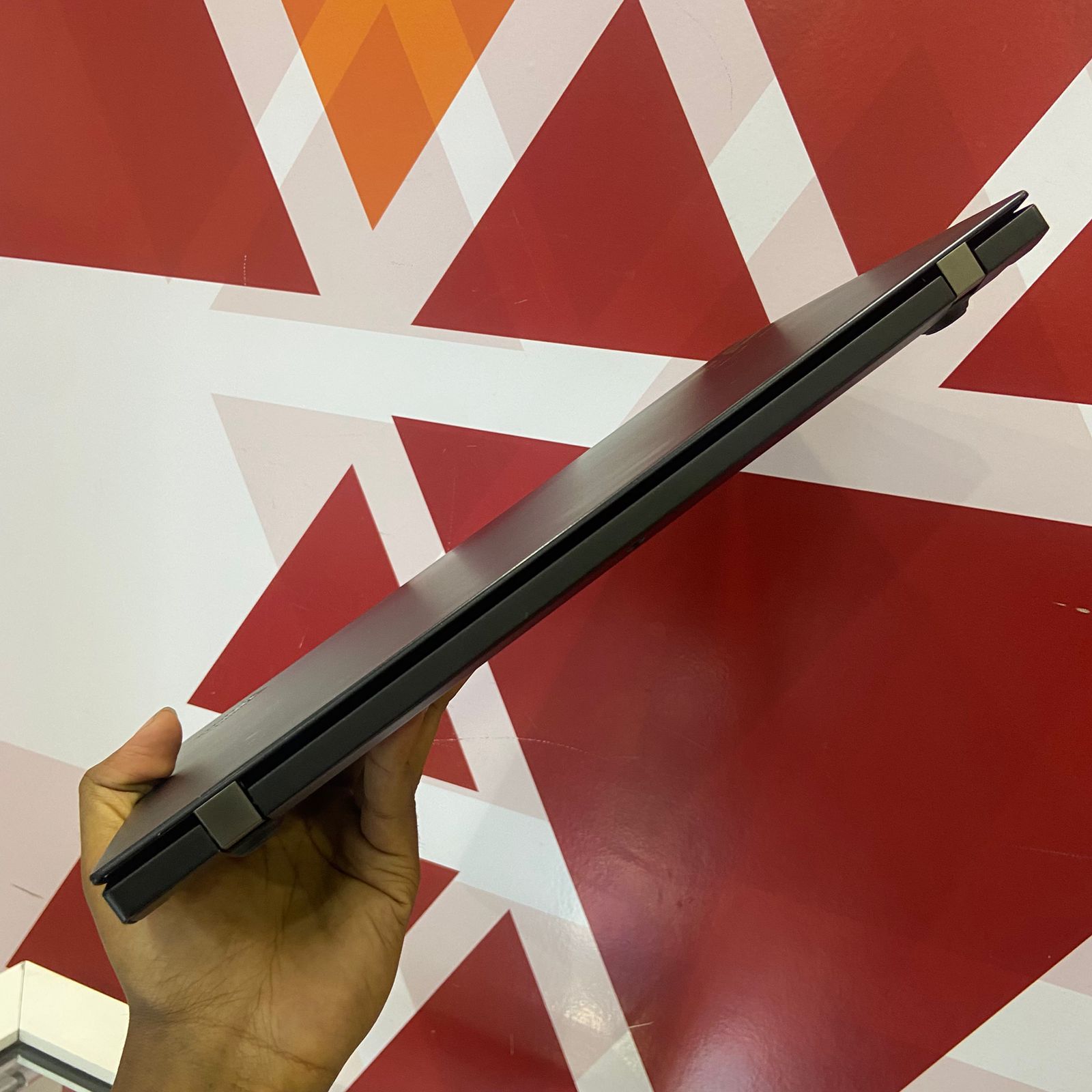 Lenovo ThinkPad T460s Ultrabook, Intel®️ Core™️ i5-6300U, 8GB RAM, 256GB SSD, 14 Inches FHD Display, Intel®️ HD Graphics 520, Windows 11 Pro, Black - Image 16