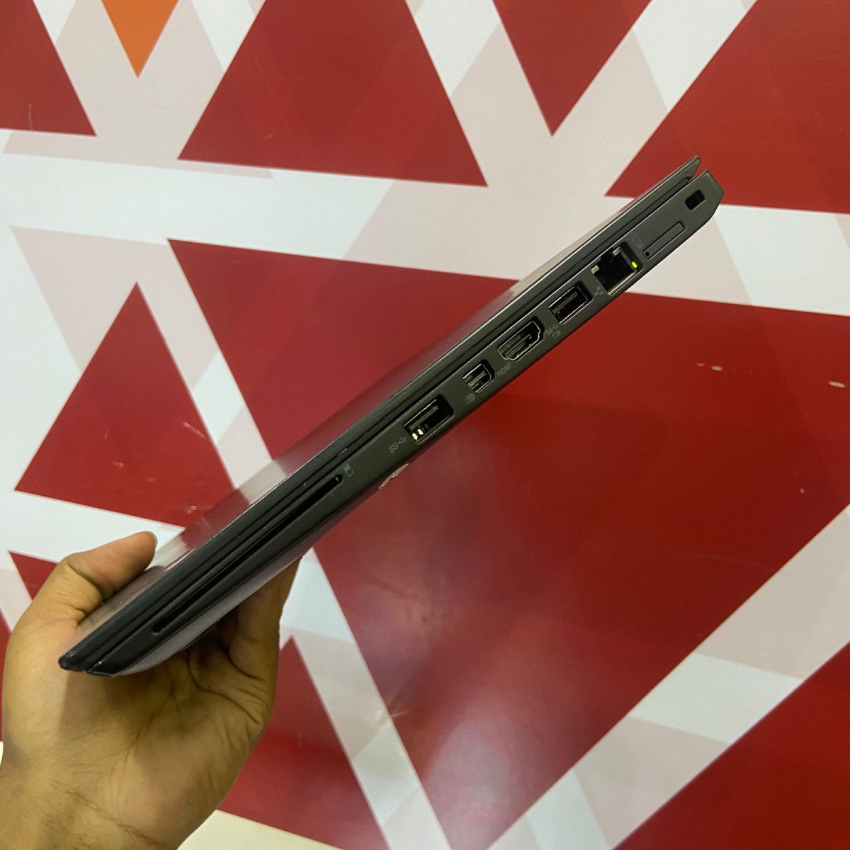 Lenovo ThinkPad T460s Ultrabook, Intel®️ Core™️ i5-6300U, 8GB RAM, 256GB SSD, 14 Inches FHD Display, Intel®️ HD Graphics 520, Windows 11 Pro, Black - Image 13