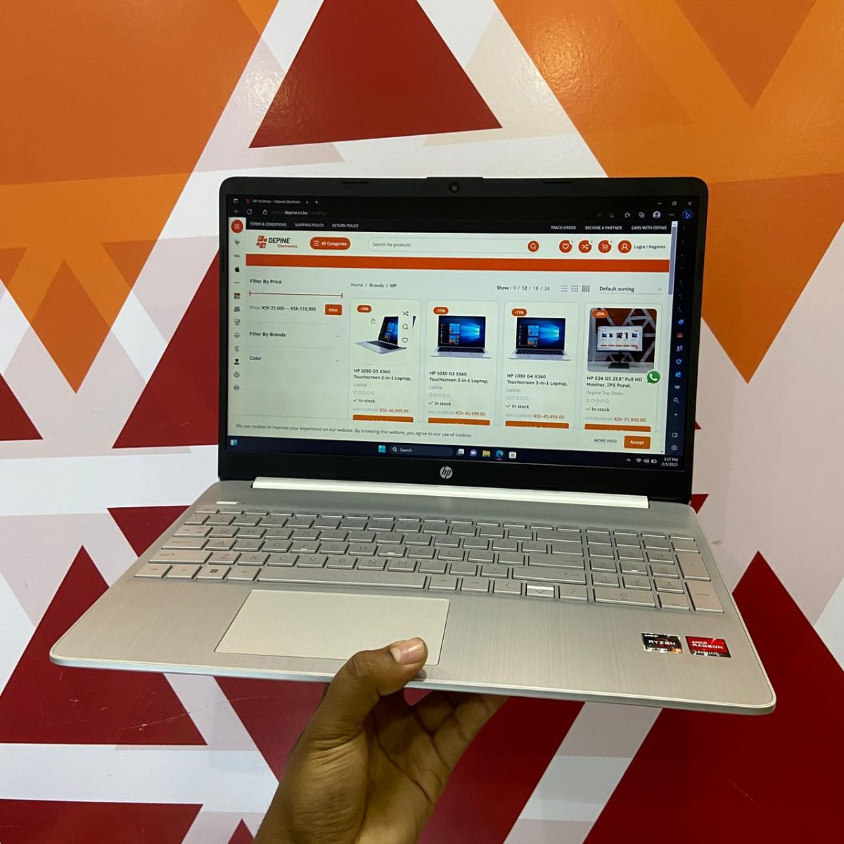 HP Laptop 15s-eq2144AU, AMD Ryzen™ 5 5500U, 8GB RAM, 512GB SSD, 15.6" FHD Display, AMD Radeon™ Graphics, Windows 11 Home, Silver - Image 1