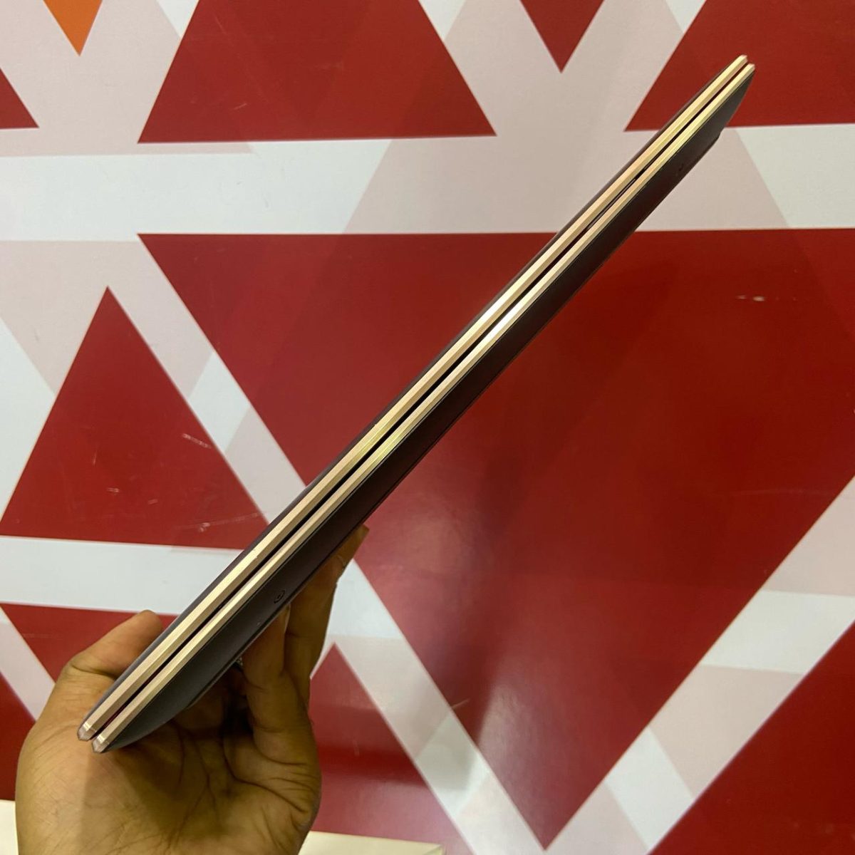 HP Spectre x360 14 EF0036nia, Intel® Core™ i7 12th Gen, 16GB RAM, 512GB SSD, 13.5" Touch Display, Intel UHD Graphics, Gold