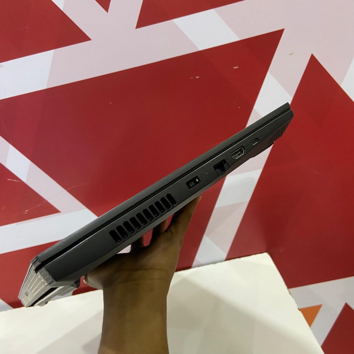 Lenovo IdeaPad Gaming 3 15IHU6, Intel Core i5 11th Gen, 8GB RAM, 512GB SSD, 15.6" FHD Display + 4GB NVIDIA GeForce GTX™️ 1650, Windows 11 Pro, Black