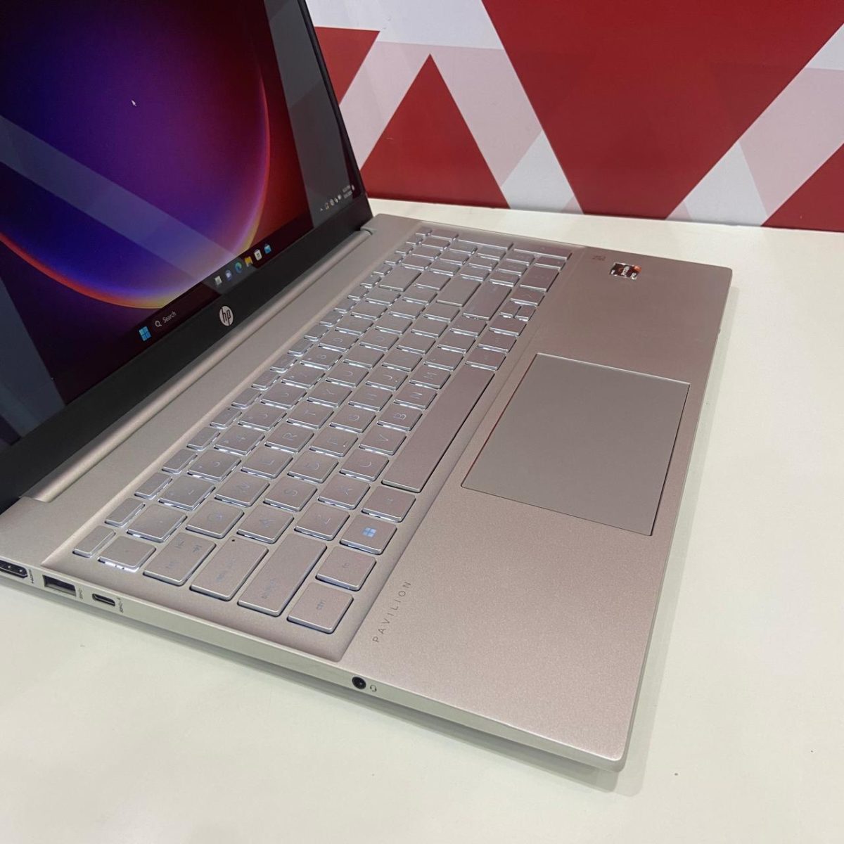 HP Pavilion 15 Notebook PC, AMD Ryzen™ 7 7730U