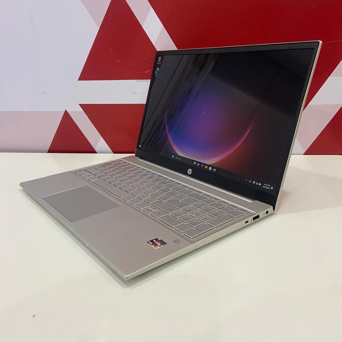 HP Pavilion 15 Notebook PC, AMD Ryzen™ 7 7730U