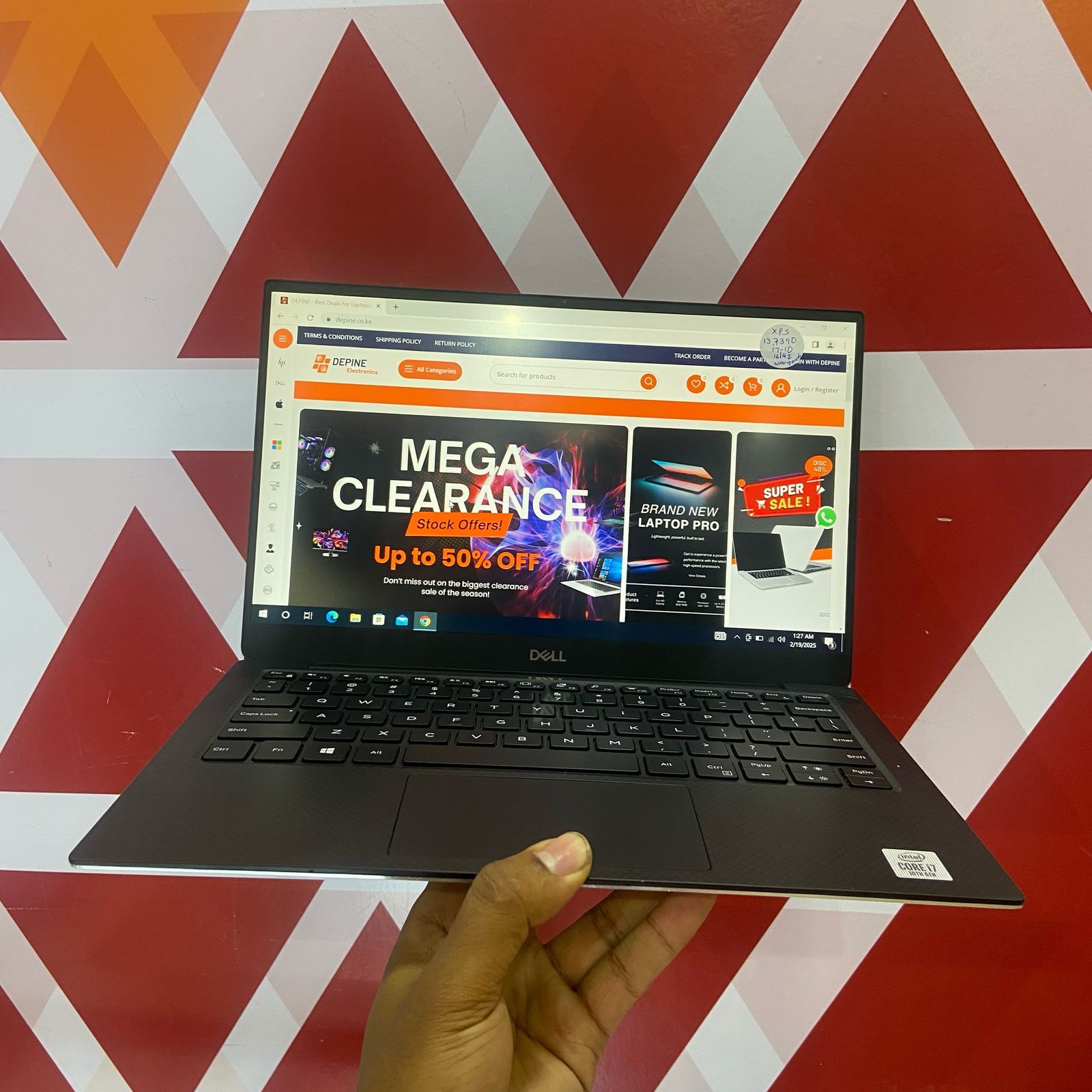 Dell XPS 13 7390, Intel® Core™ i7 10th Gen, 16GB RAM, 512GB SSD, 13.4 Inches FHD Touch Display, Intel UHD Graphics, Windows 11 Pro, Platinum Silver