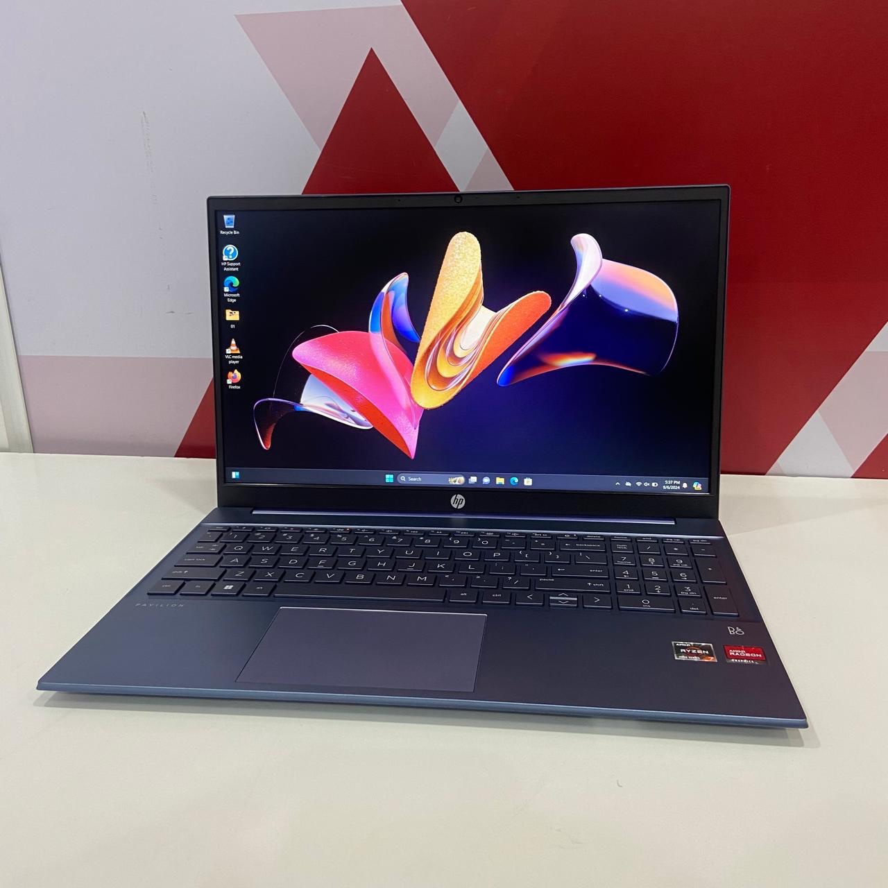 HP Pavilion 15 Notebook PC, AMD Ryzen™ 7 7730U
