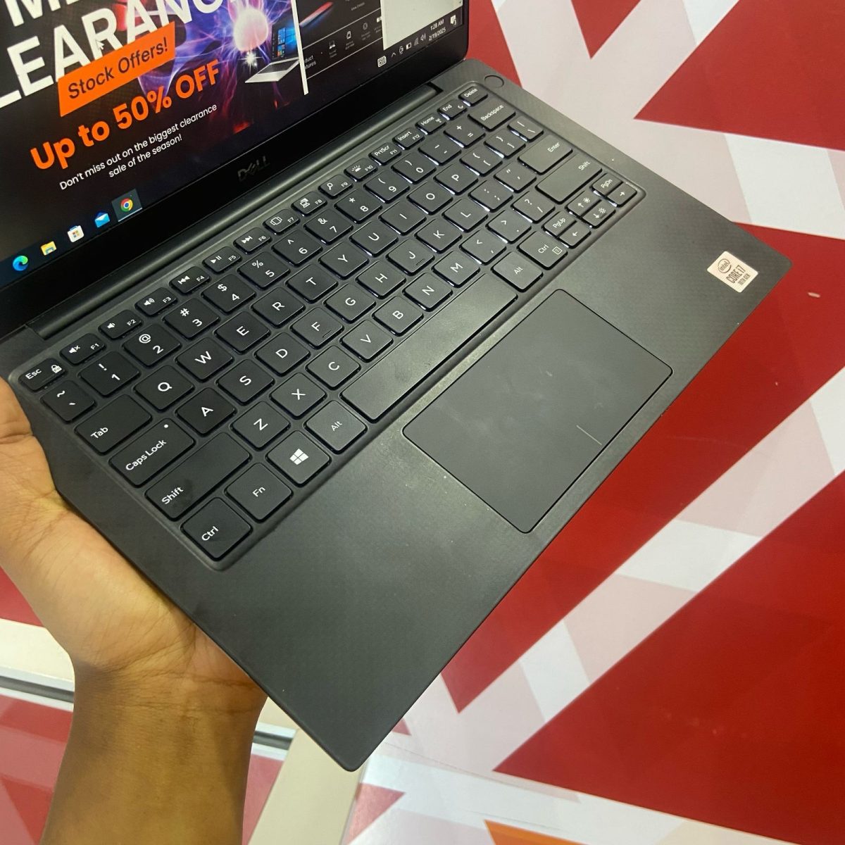 Dell XPS 13 7390, Intel® Core™ i7 10th Gen, 16GB RAM, 512GB SSD, 13.4 Inches FHD Touch Display, Intel UHD Graphics, Windows 11 Pro, Platinum Silver