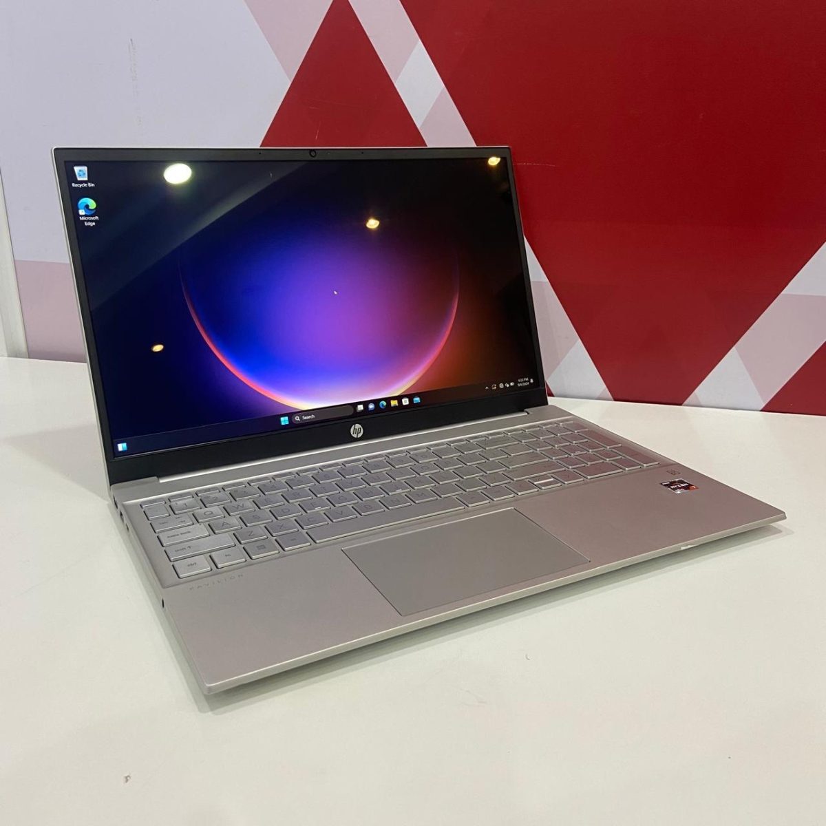HP Pavilion 15 Notebook PC, AMD Ryzen™ 7 7730U