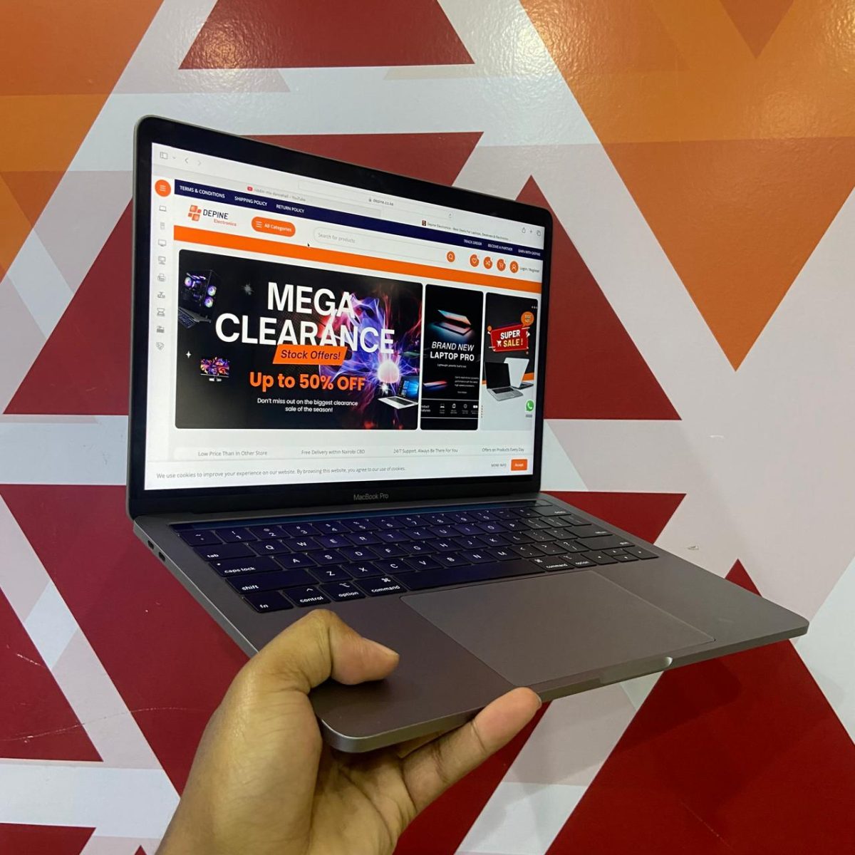 Certified Apple MacBook Pro 13″ 2019 Laptop