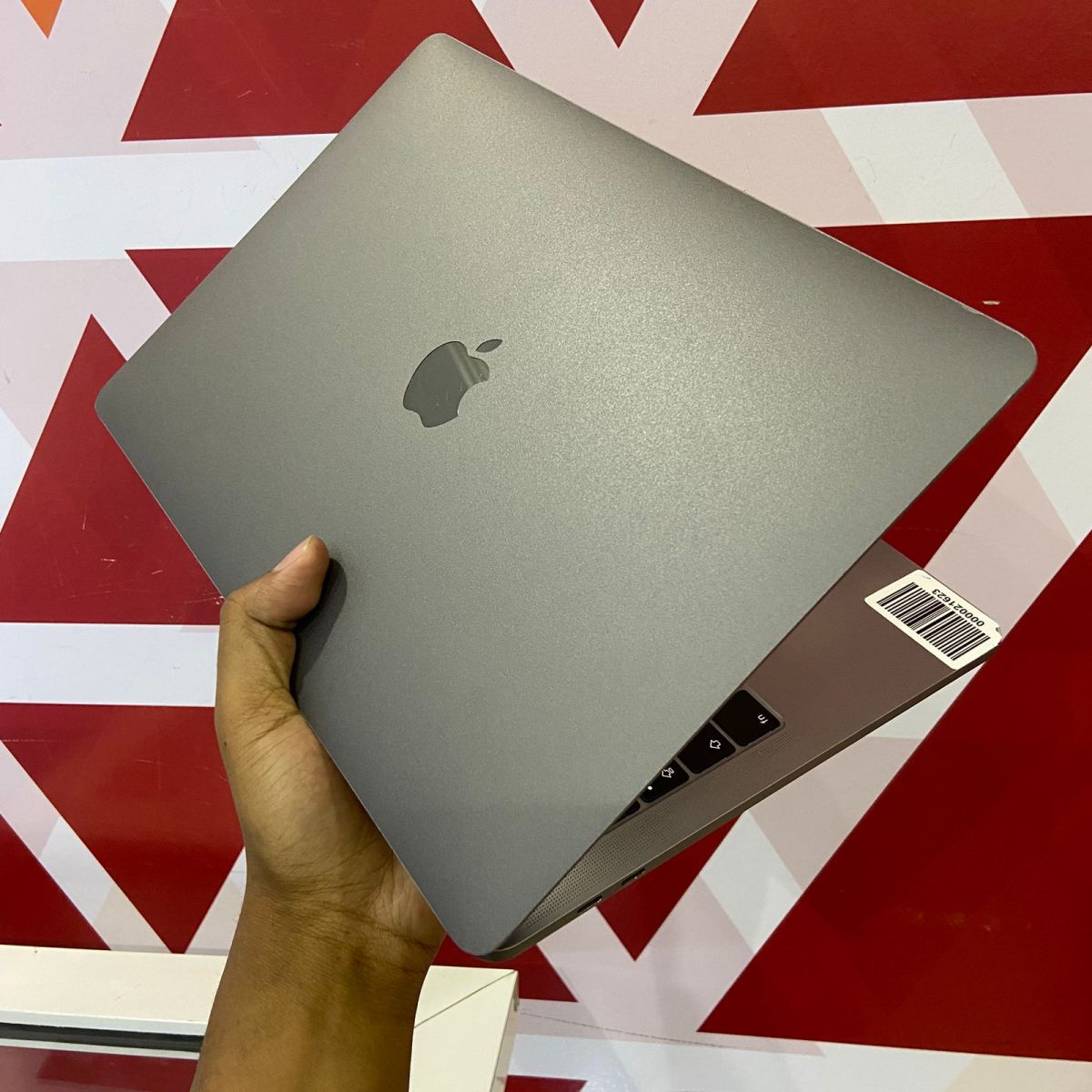 Certified Apple MacBook Pro A1989 13 2018 Laptop, Intel Quad Core i7 – Space Gray