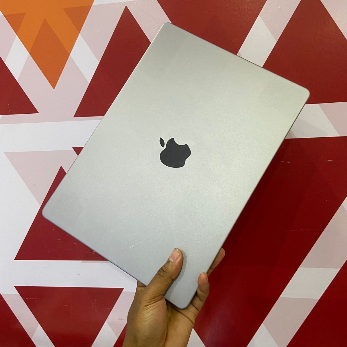 Certified Apple MacBook Pro A2442 14 in Notebook, Apple M1 Pro Chip – Space Gray