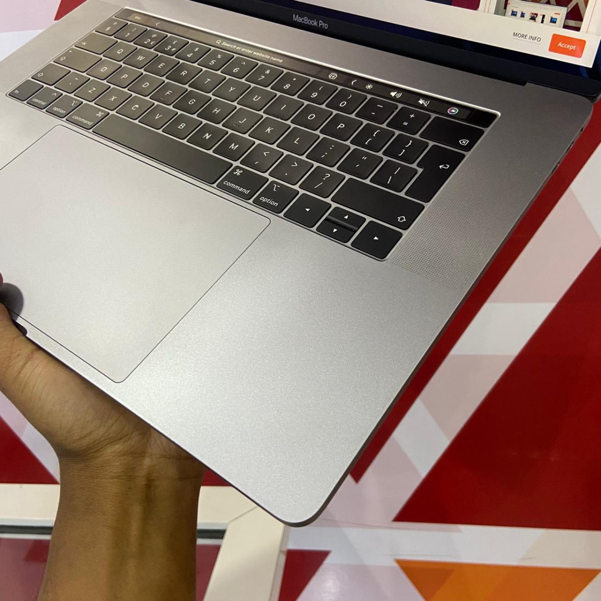 Certified Apple MacBook Pro A1990 15.4" 2018 Laptop, Intel Core i9 8th Gen – Space Gray