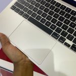 Certified Apple MacBook Air A3240 13.6” Notebook, Apple M4 Chip 2025 Gen – Starlight
