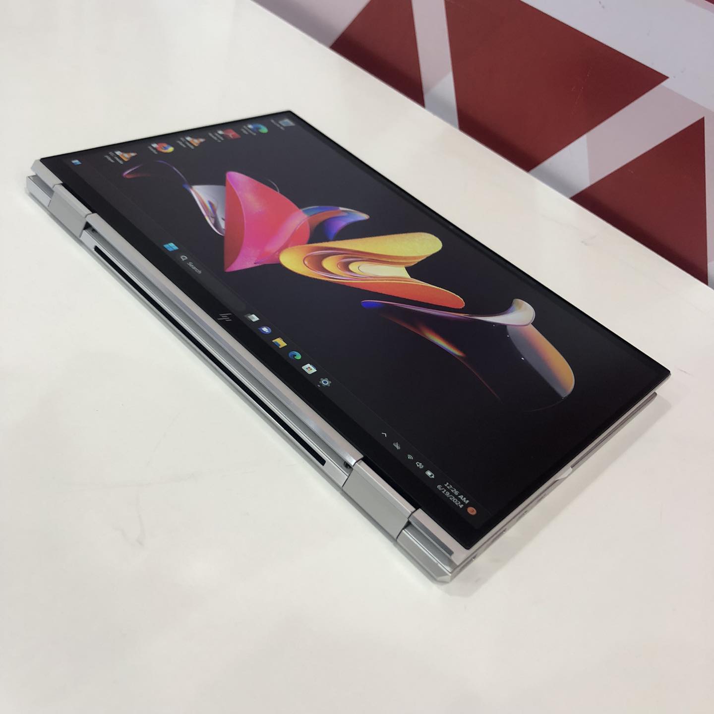 Certified HP EliteBook x360 1040 G7 14” Notebook, Intel Quad Core i7-10610U – Silver