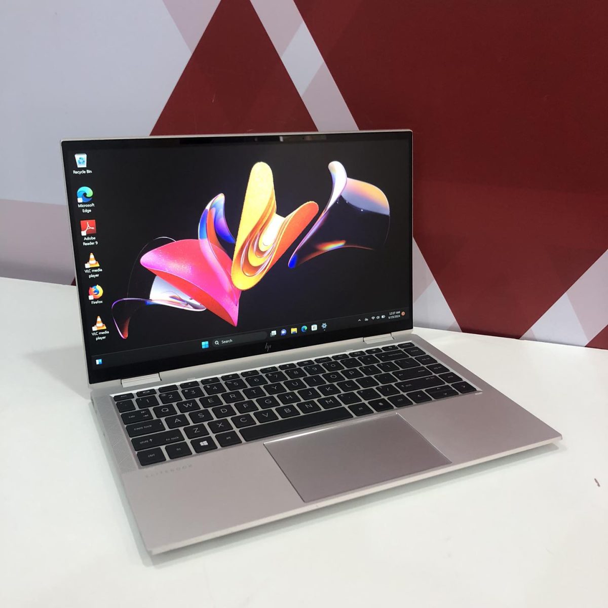 Certified HP EliteBook x360 1040 G7 14” Notebook, Intel Quad Core i7-10610U – Silver