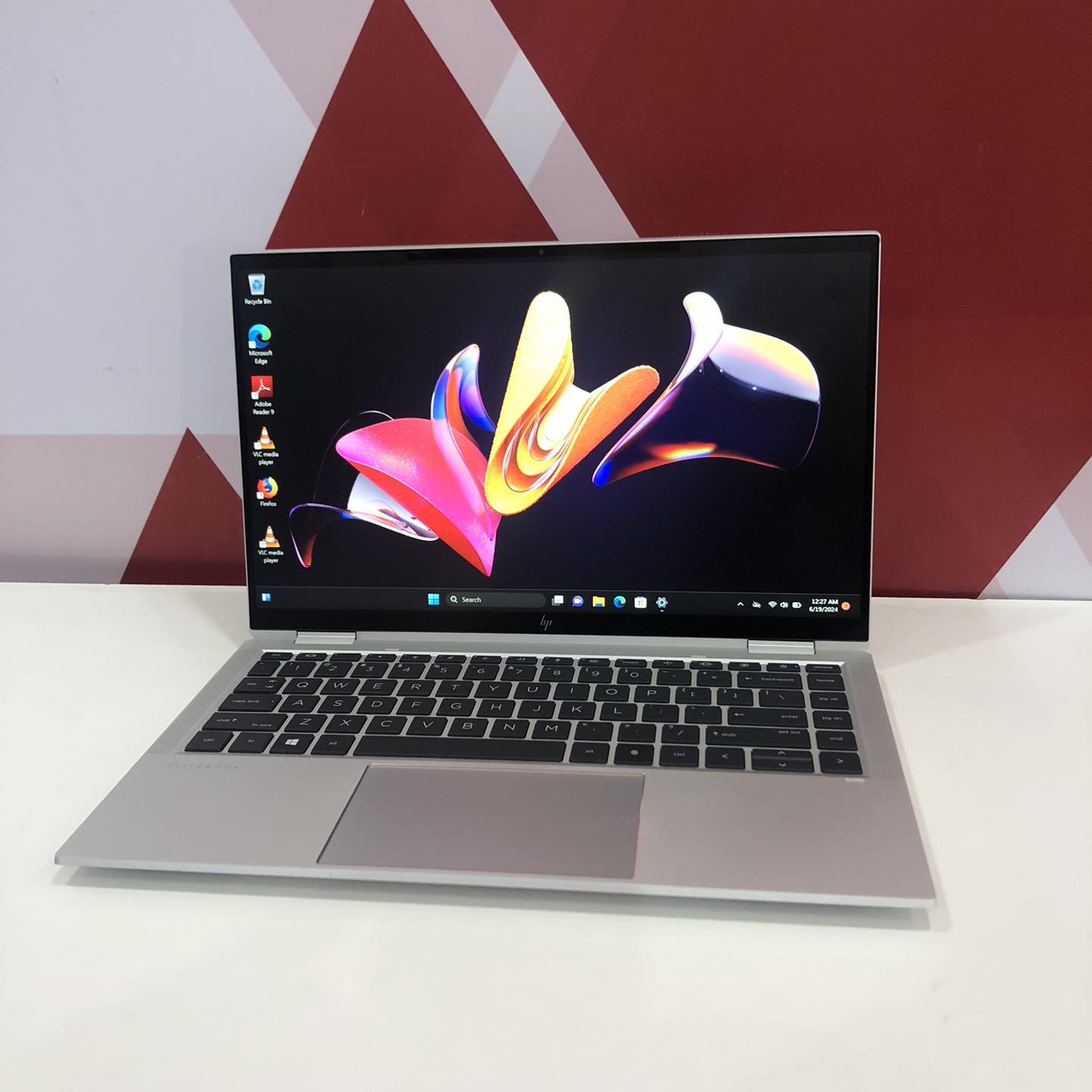 Certified HP EliteBook x360 1040 G7 14” Notebook, Intel Quad Core i7-10610U – Silver