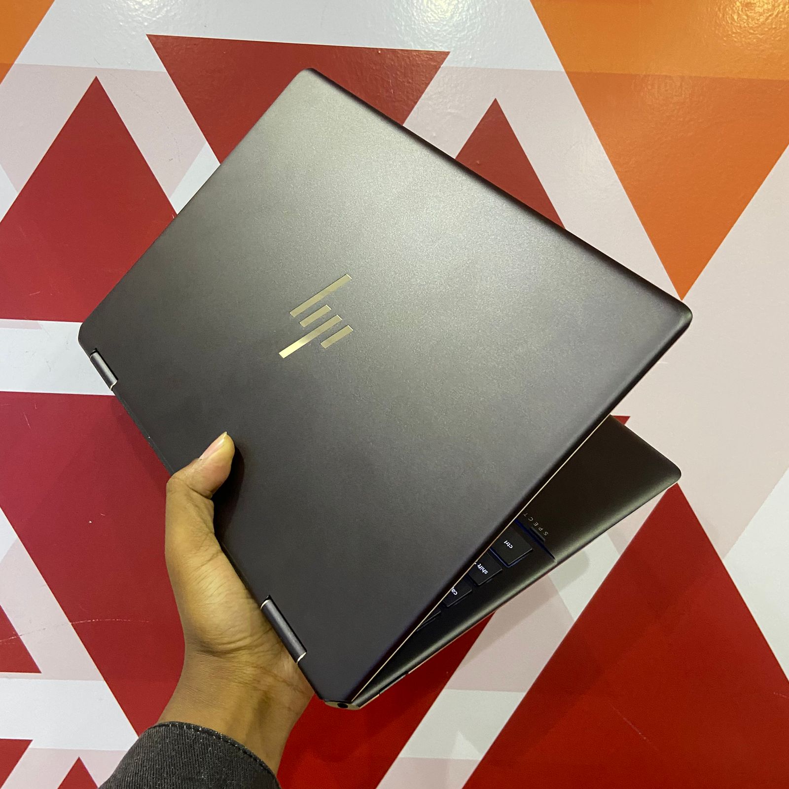 Certified HP Spectre x360 14-ef2013dx 13.5” Notebook, Intel Core i7-1355U – Nightfall Black