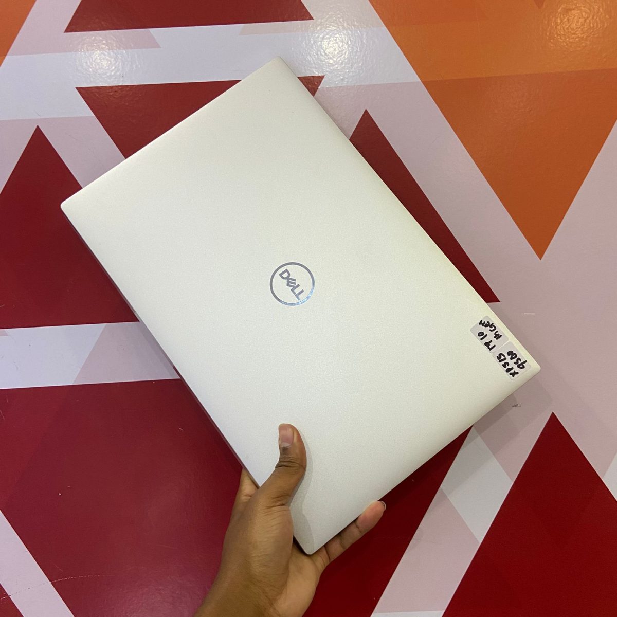 Certified Dell XPS 15 9500 15.6 in Notebook, Intel Core i7-10750H 10th Gen – Silver