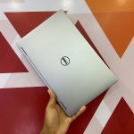 Certified Dell XPS 13 9365 13.3" 2-in-1 Notebook, Intel Quad Core i7-8500Y – Silver