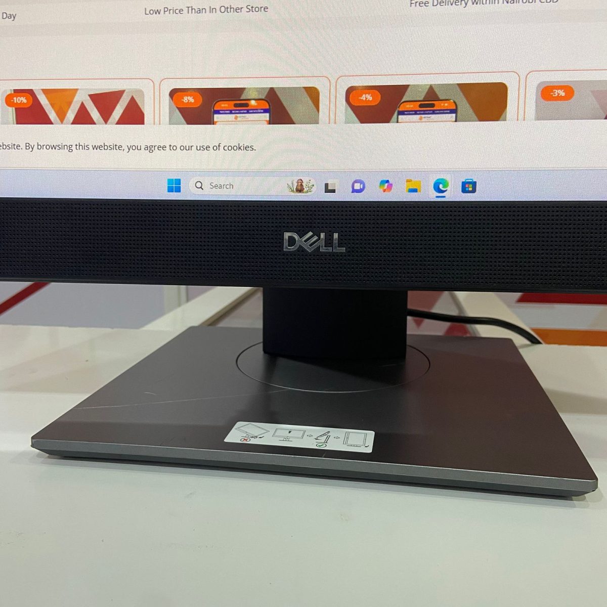 Certified Dell OptiPlex 7470 All-in-One Desktop PC – 24 in FHD Display, Intel Core i5-9500 – Black