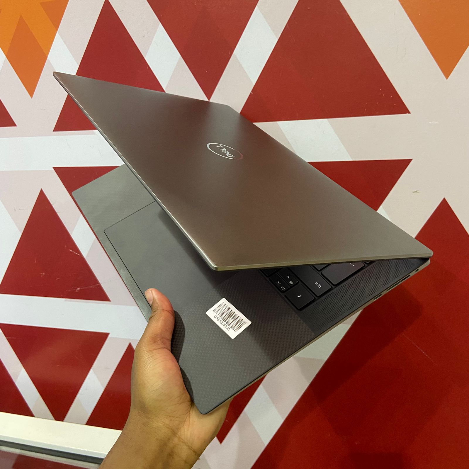 Certified Dell Precision 5560 15.6 in Mobile Workstation, Intel Core i9-11950H – Silver