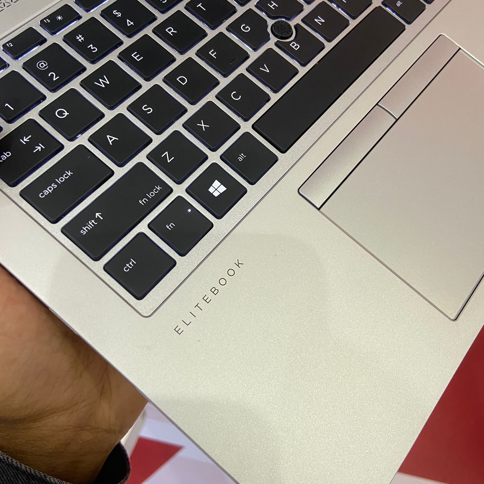 Certified HP EliteBook 840 G5 14 in Notebook, Intel Core i5-8350U – Silver