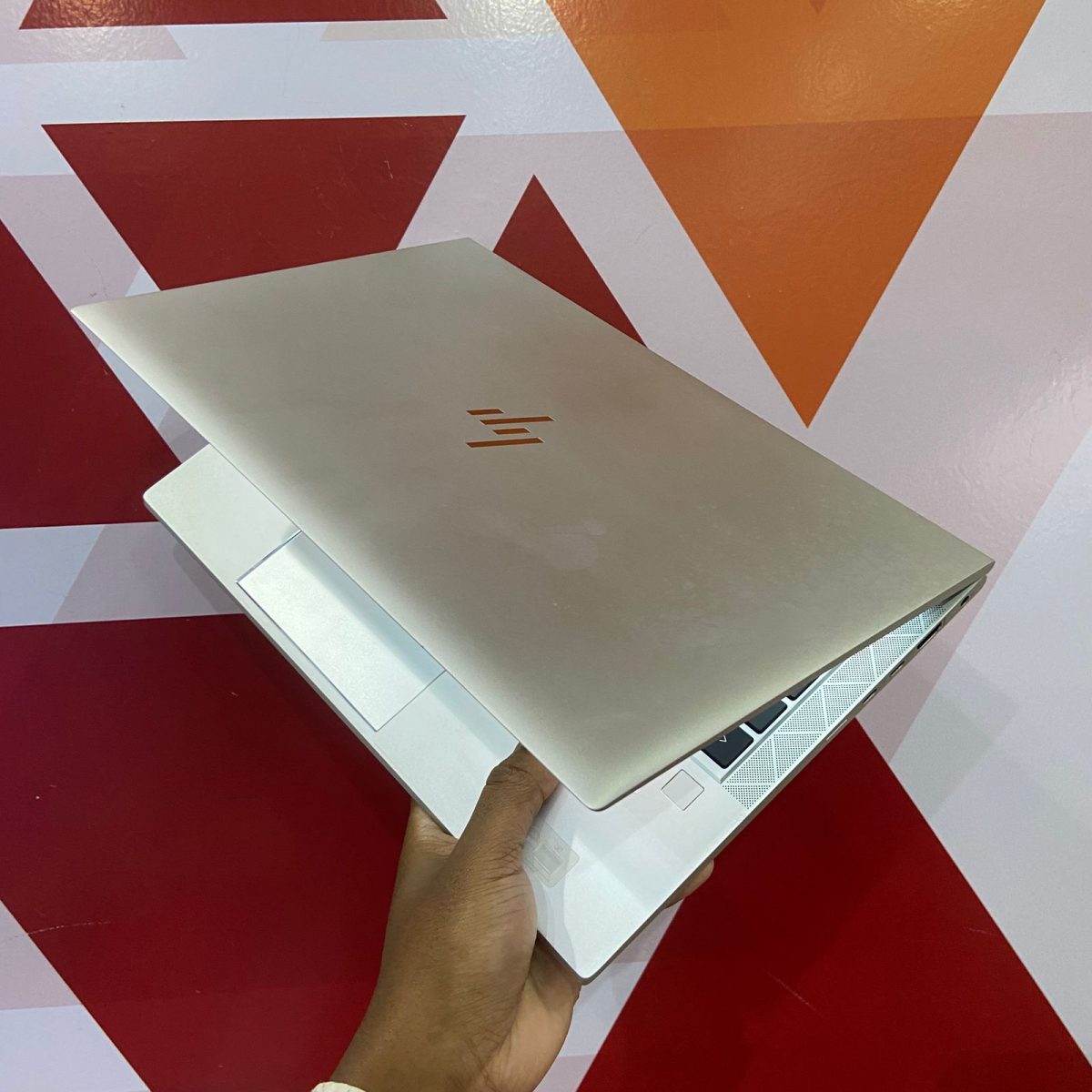 Certified HP EliteBook 840 G7 14 in Notebook, Intel Quad Core i5-10310U - Silver