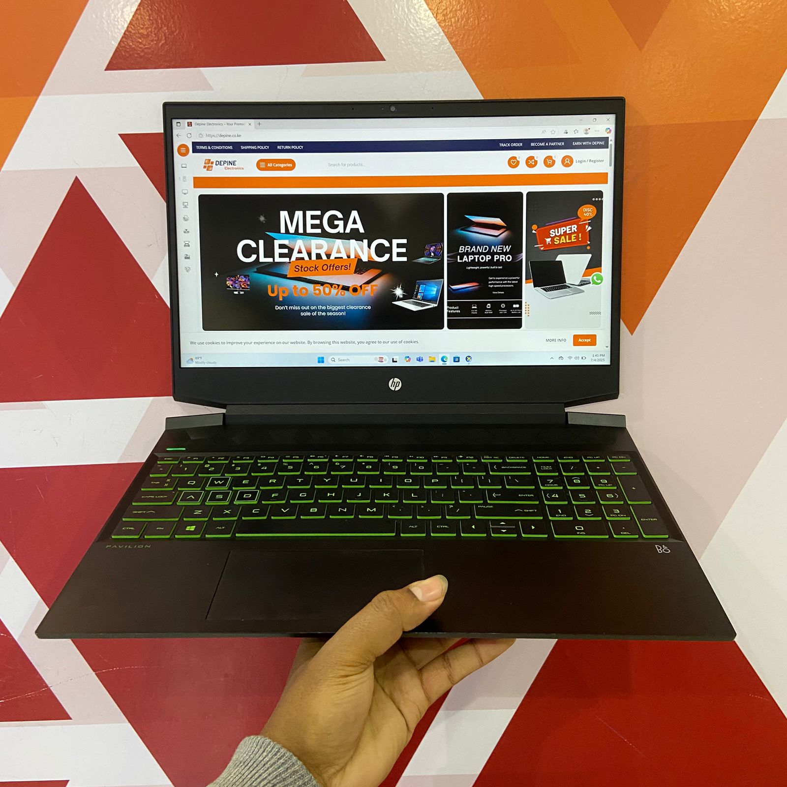 Certified HP Pavilion Gaming 15.6 in Notebook, AMD Ryzen 7 3750H – Shadow Black