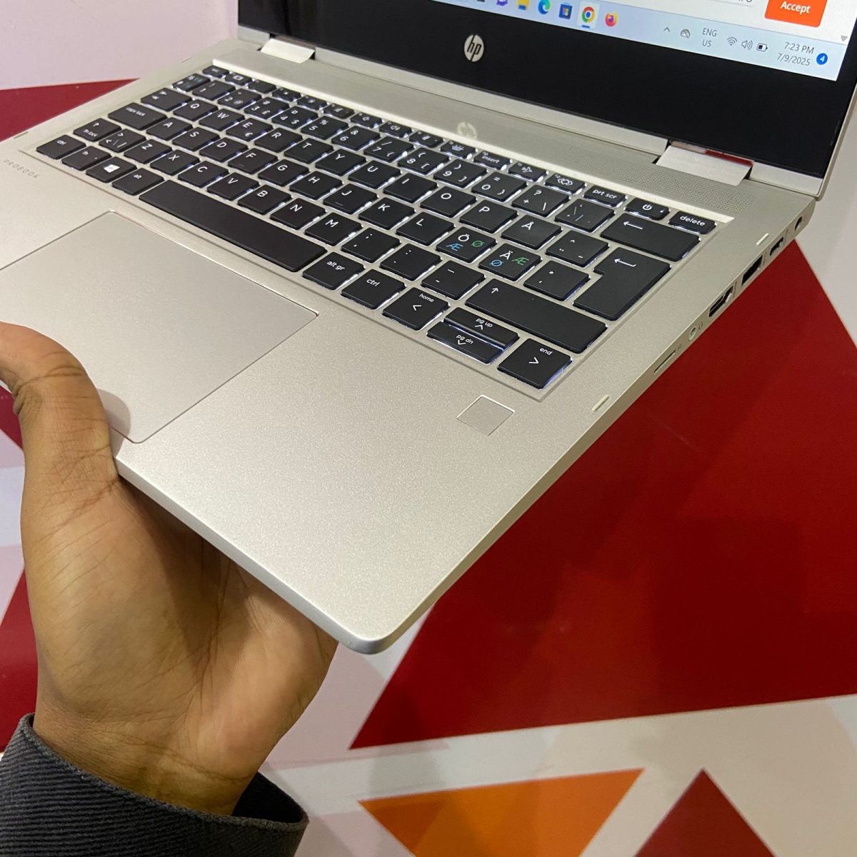 Certified HP ProBook 435 G8 13.3 in Notebook, AMD Ryzen 5 5600U – Silver