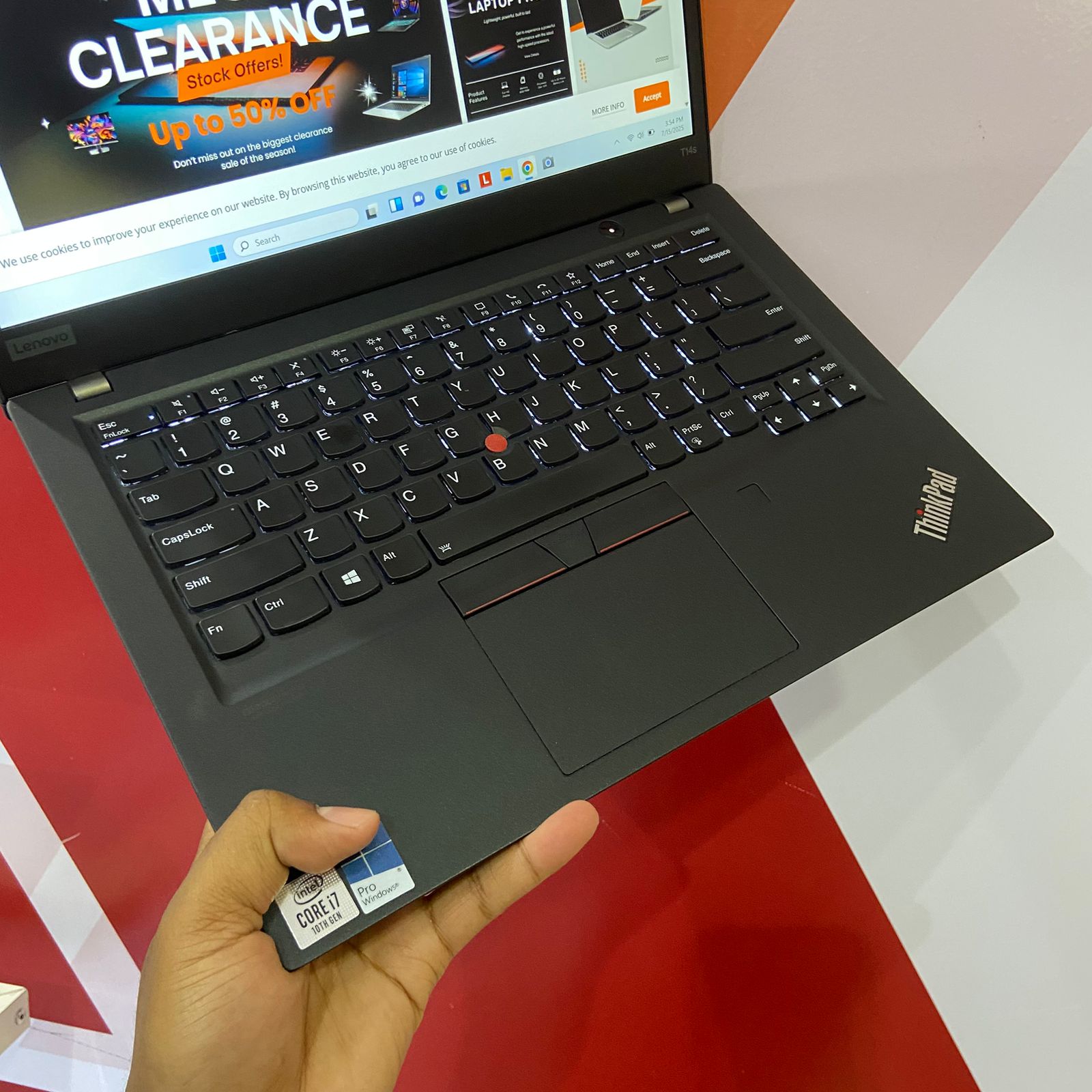 Certified Lenovo ThinkPad T14s 14 in Notebook, Intel Core i7-10510U – Black