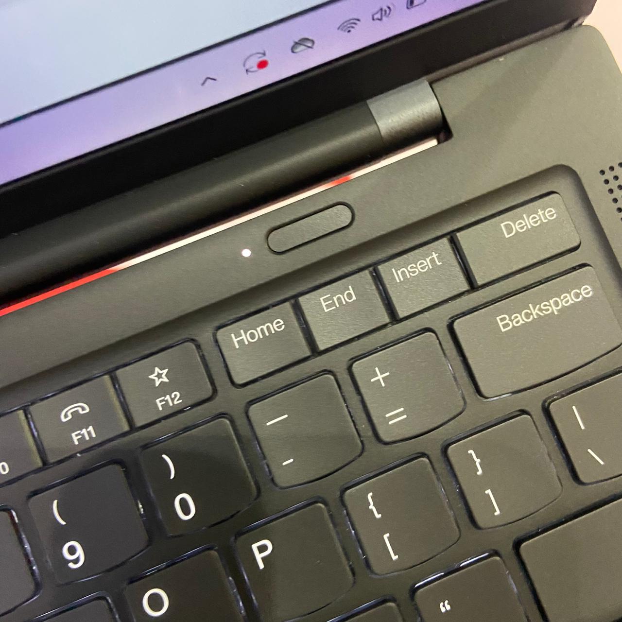 Certified Lenovo ThinkPad X1 Carbon 14 in Notebook, Intel Core i7-1165G7 11th Gen, 16GB RAM, 512GB SSD, Touchscreen 1920x1200 Display, Webcam, Windows 11 Pro – Black - Image 8