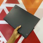 Certified Lenovo ThinkPad X1 Yoga Gen 3 14 in Notebook, Intel Core i7-8650U – Black