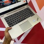 Certified Lenovo ThinkPad X1 Yoga Gen 3 14 in Notebook, Intel Core i7-8650U – Gray