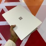 Certified Microsoft Surface Laptop 2 13.5 in Notebook, Intel Quad Core i7-8650U – Silver