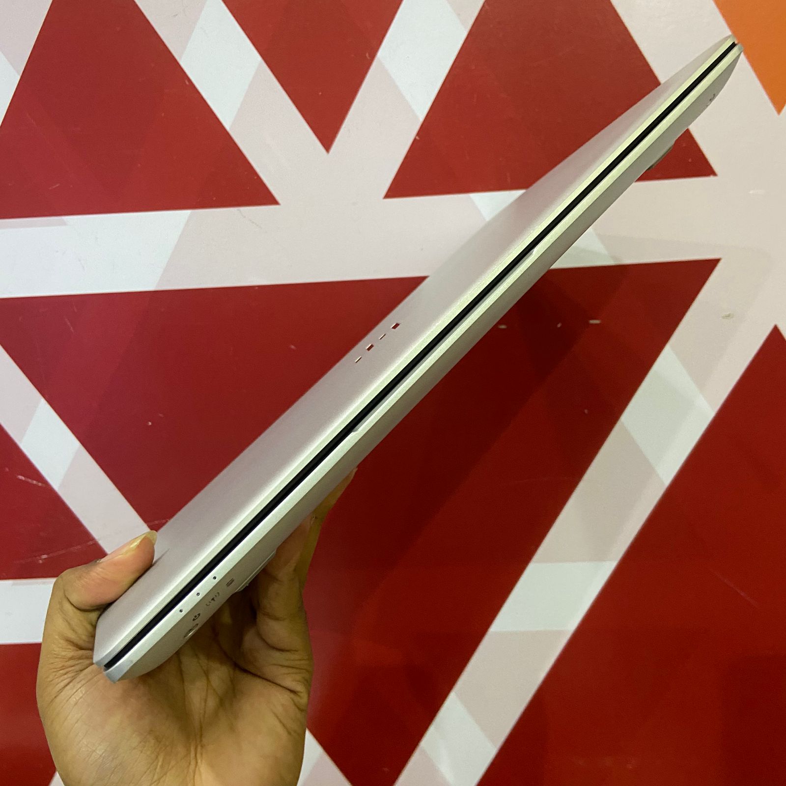 HP EliteBook 840 G6 14 in Notebook, Intel Core i5-8265U – Silver