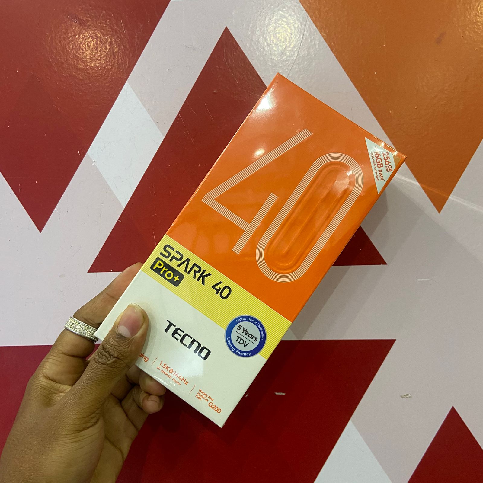 Brand New Tecno Spark 40 Pro Plus 6.78 in Smartphone, Mediatek Helio G200 (6 nm), 8GB RAM, 256GB Storage, AMOLED Display, 50MP Camera, Android 15 – Nebula Black - Image 3