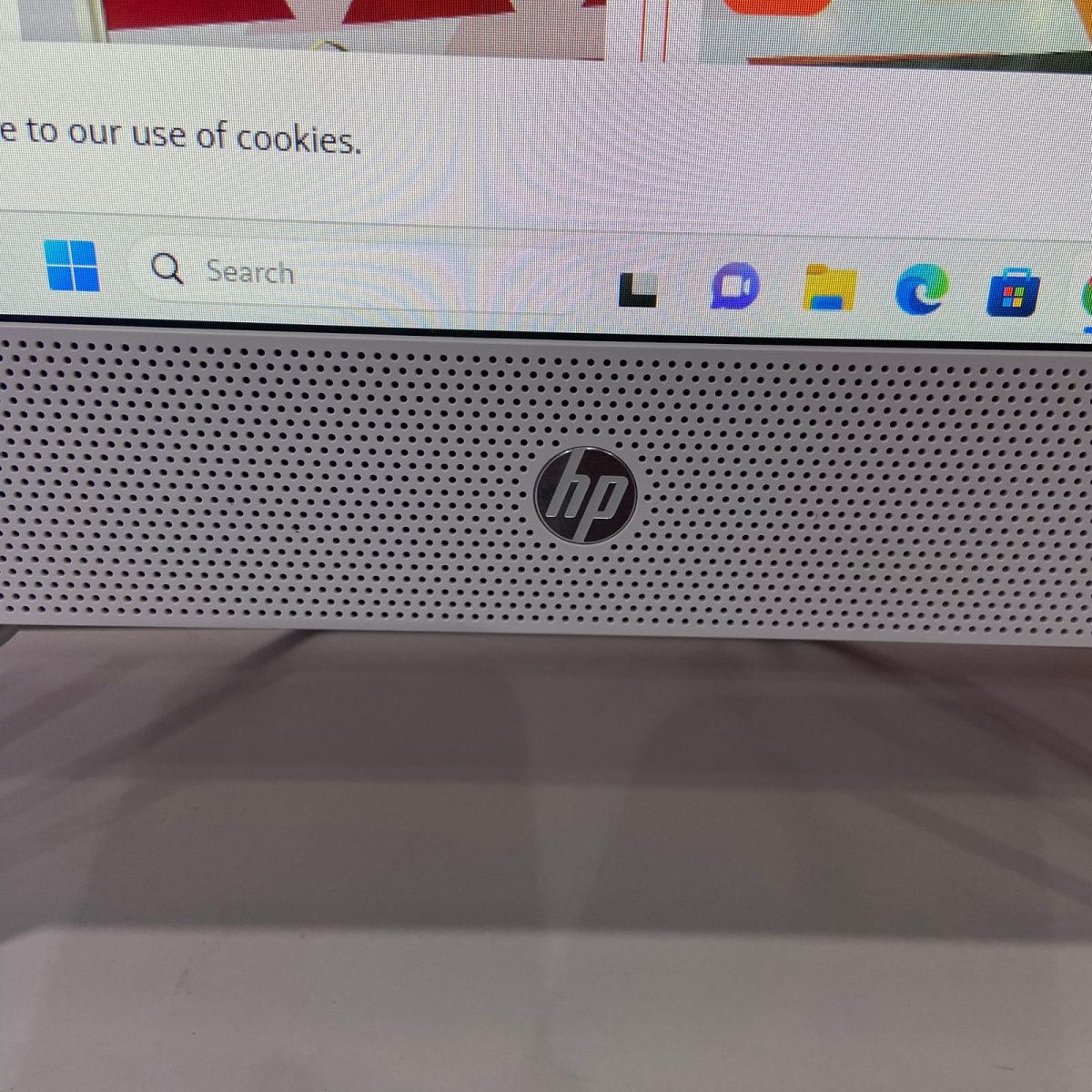 Certified HP 27-Cboxx 27 In All-In-One Desktop, AMD Ryzen 5-5625U, 16GB RAM, 256GB SSD, 27.0″ FHD Display, Webcam, Windows 11 Pro – White - Image 10