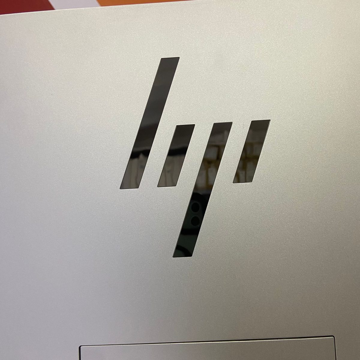 Certified HP EliteOne 800 G6 24 in All-in-One Desktop, Intel Core i5-10500 10th Gen, 16GB RAM, 256GB SSD, 24.0″ FHD Display, Webcam, Windows 11 Pro – White - Image 19