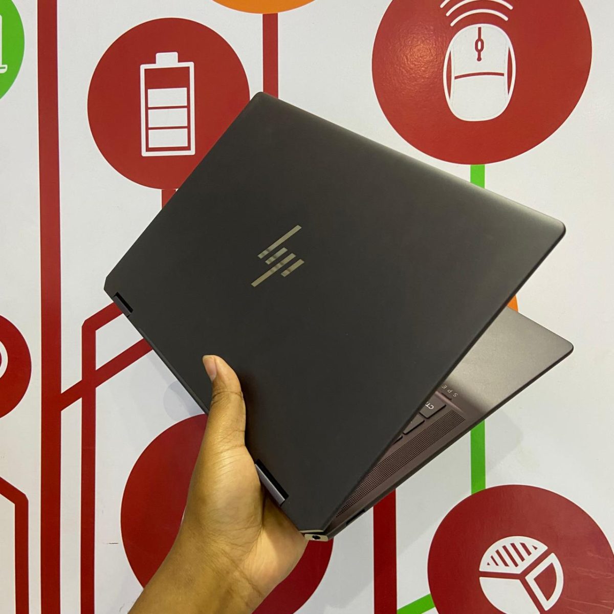 Certified HP Spectre x360 14t-eu000 14 in 2-in-1 Laptop, Intel Core Ultra 7 155H, 32GB DDR5 RAM, 2TB SSD, 2.8K OLED Touchscreen Display, Intel Arc Graphics, Webcam, Windows 11 Pro – Brown - Image 17
