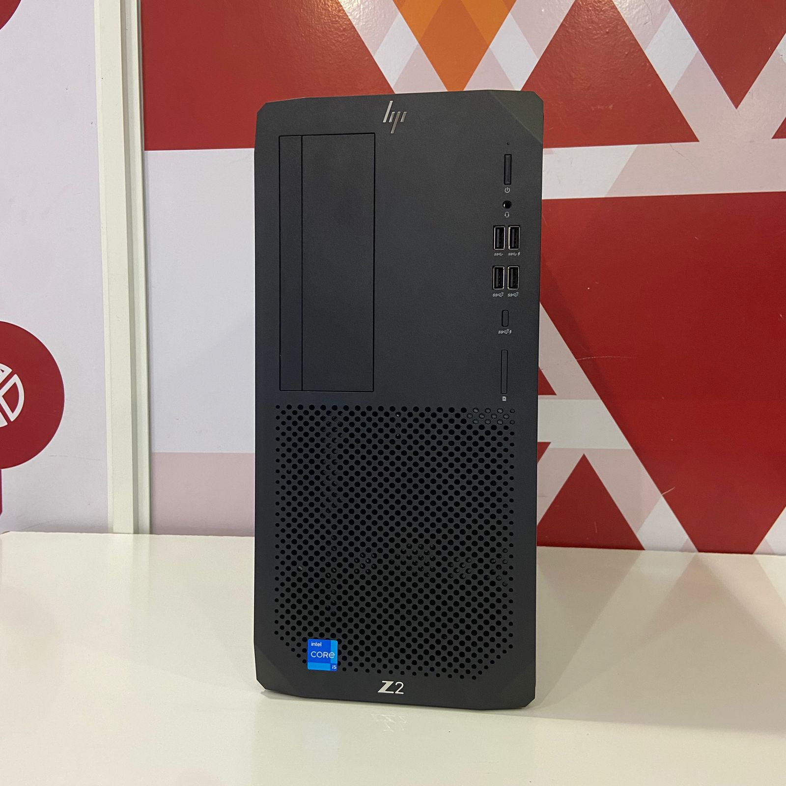 Certified HP Z2 Tower G8 Workstation Desktop, Intel® Core™ i5-11400 11th Gen 2.7GHz – Black