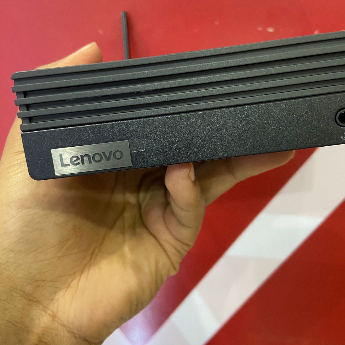 Certified Lenovo ThinkCentre M70q 10th Gen Desktop Mini Computer, Intel® Core™ i5-10400T 2.0GHz, 16GB RAM, 256GB SSD, Ultra-Compact Form Factor, Windows 11 Pro – Black - Image 8