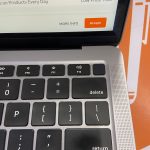 Certified Refurbished Apple MacBook Air 2020 13.3 in Notebook (A2179), Intel Core i5-1030NG7 – Space Gray